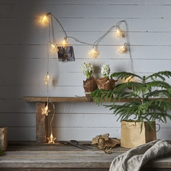 LED-Lichterkette "Clippy", Sternform, warmweiß, 180x5,5cm, batteriebetrieben